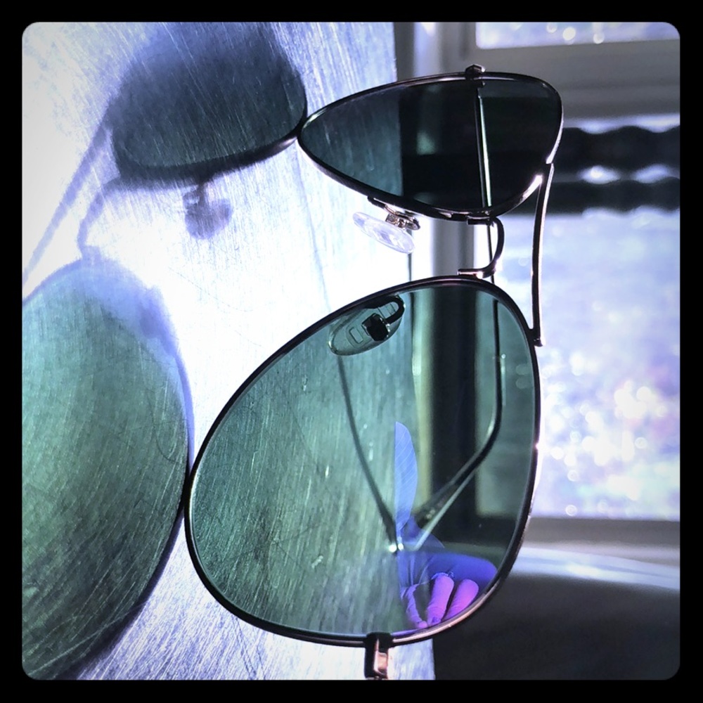 DIFF aviators NWOT in pretty purple